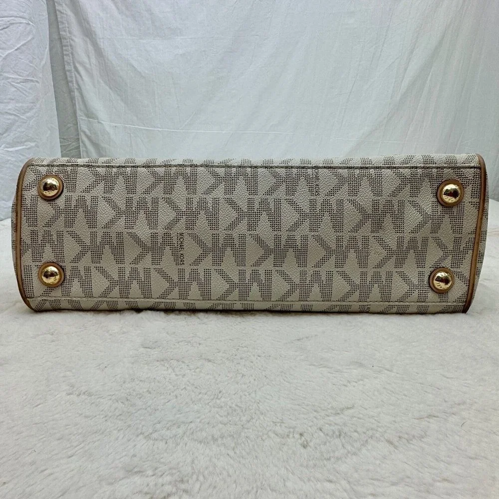 Michael Kors Leather Handbag White Logo Tan Straps Purse Great Condition